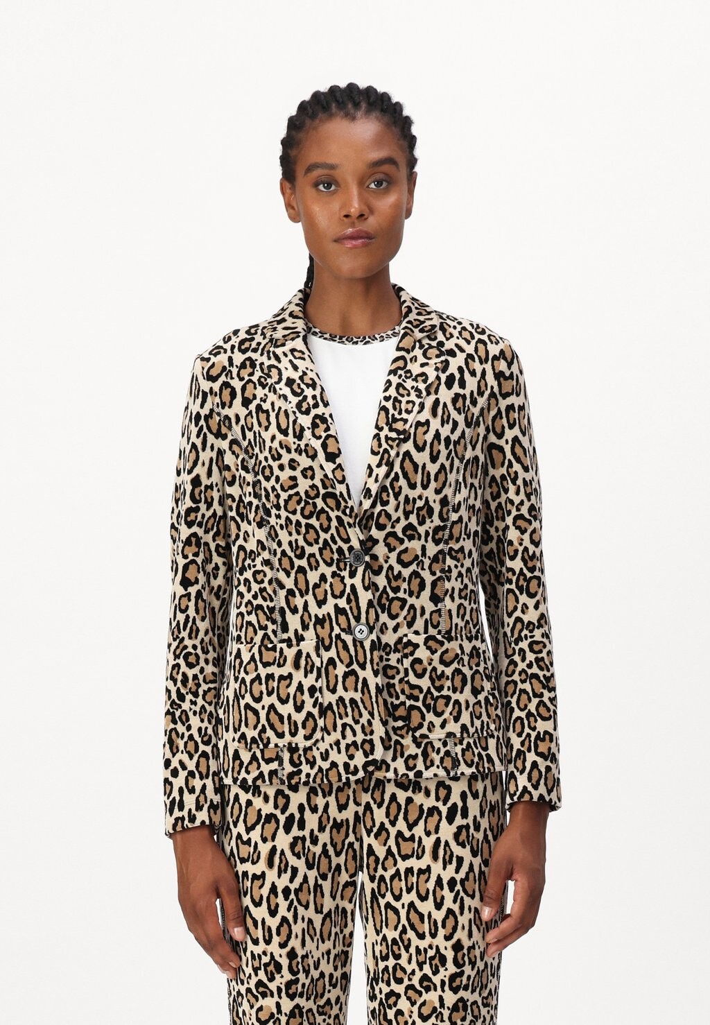 Блейзер Marc Cain, бежевый
Блейзер Marc Cain, бежевый