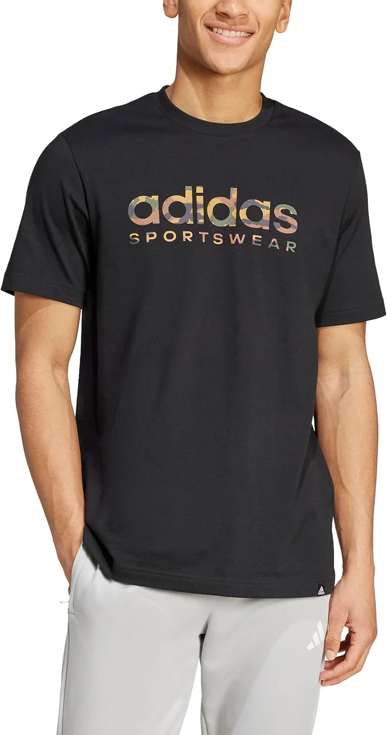 Футболка Adidas с камуфляжным принтом
Футболка Adidas с камуфляжным принтом