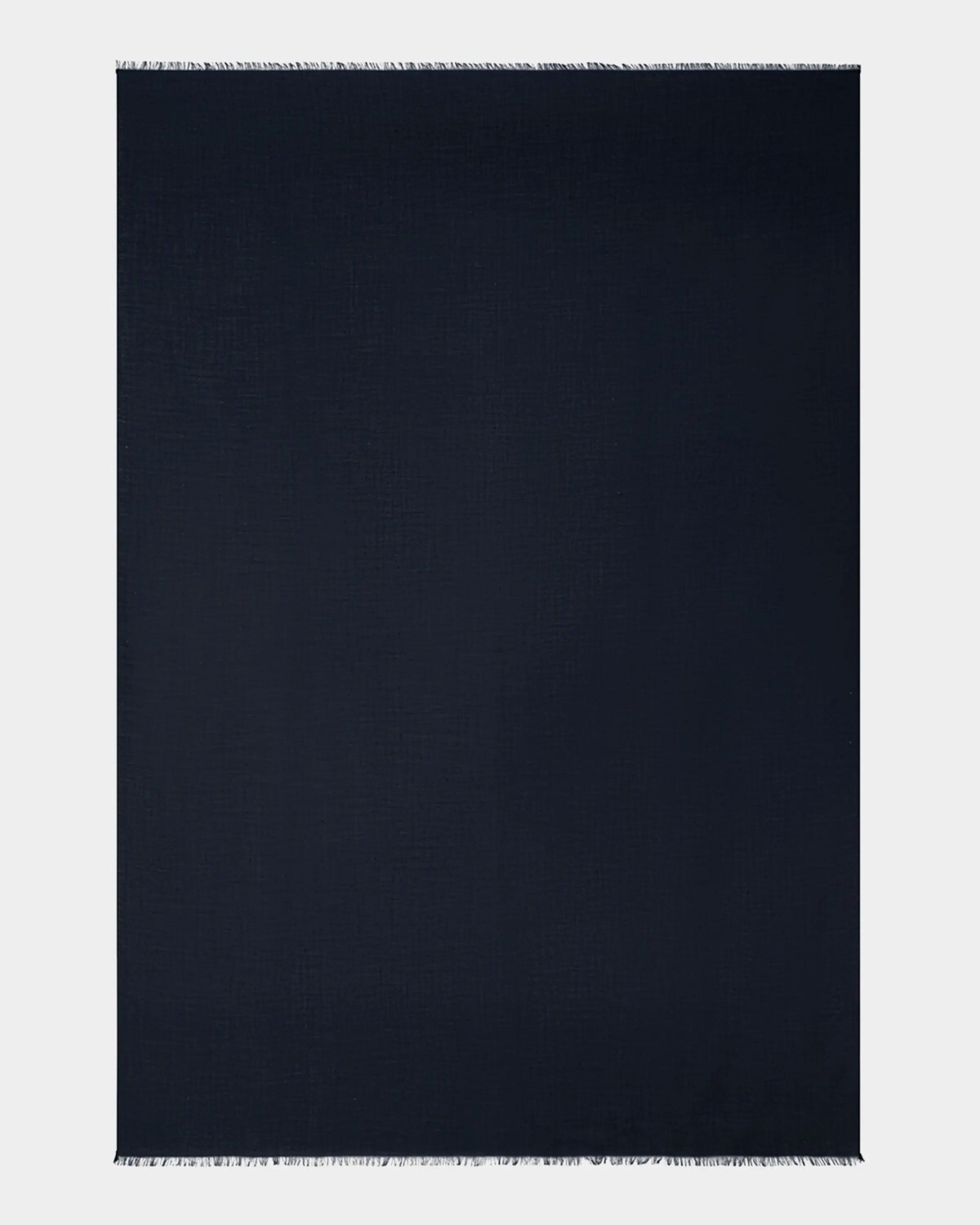 Кашемировый шелковый шарф с кристаллами Akris, цвет Ecru
Кашемировый шелковый шарф с кристаллами Akris, цвет Ecru