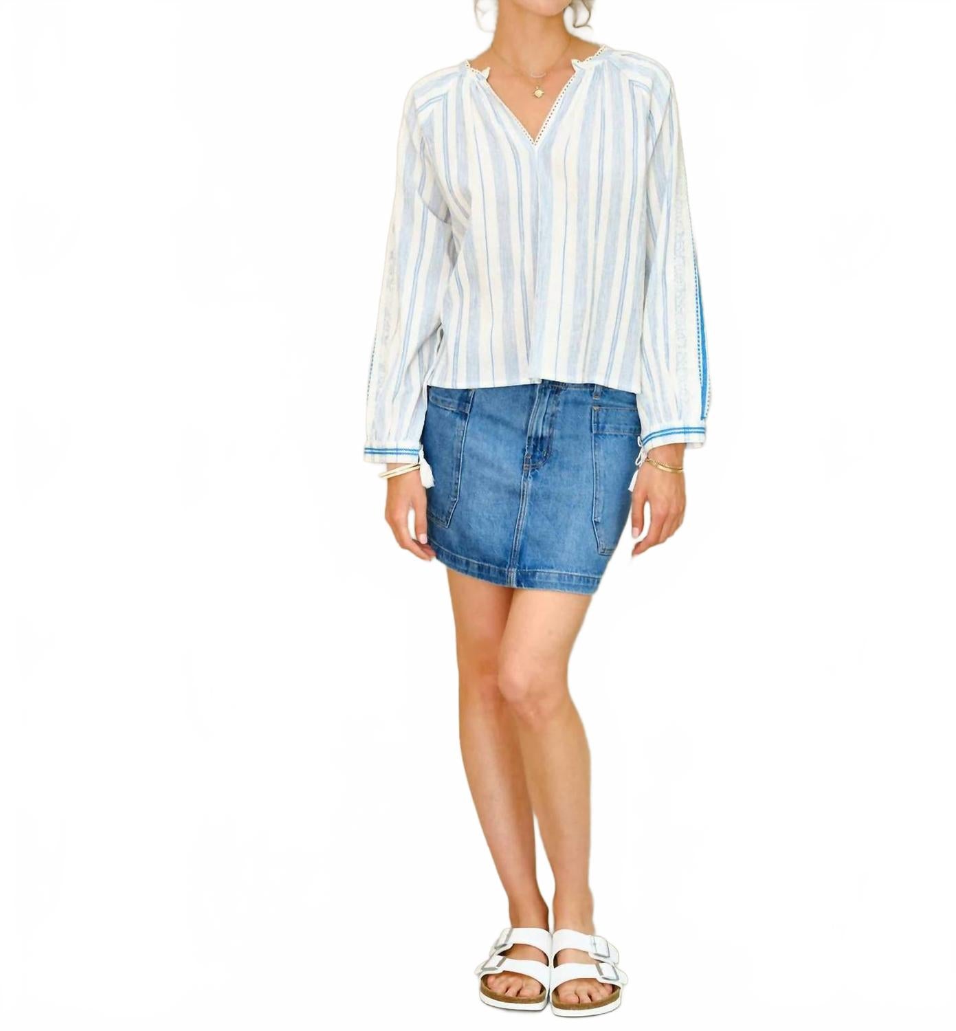 M.A.B.E. Вышитая блузка с длинными рукавами Marvi, синяя
M.A.B.E. Вышитая блузка с длинными рукавами Marvi, синяя