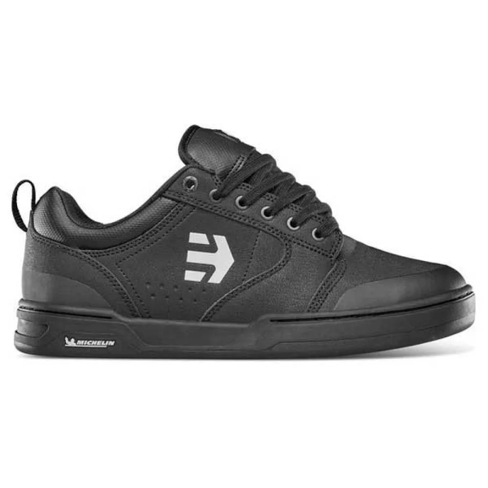 Кроссовки Etnies Camber Michelin, черный
Кроссовки Etnies Camber Michelin, черный