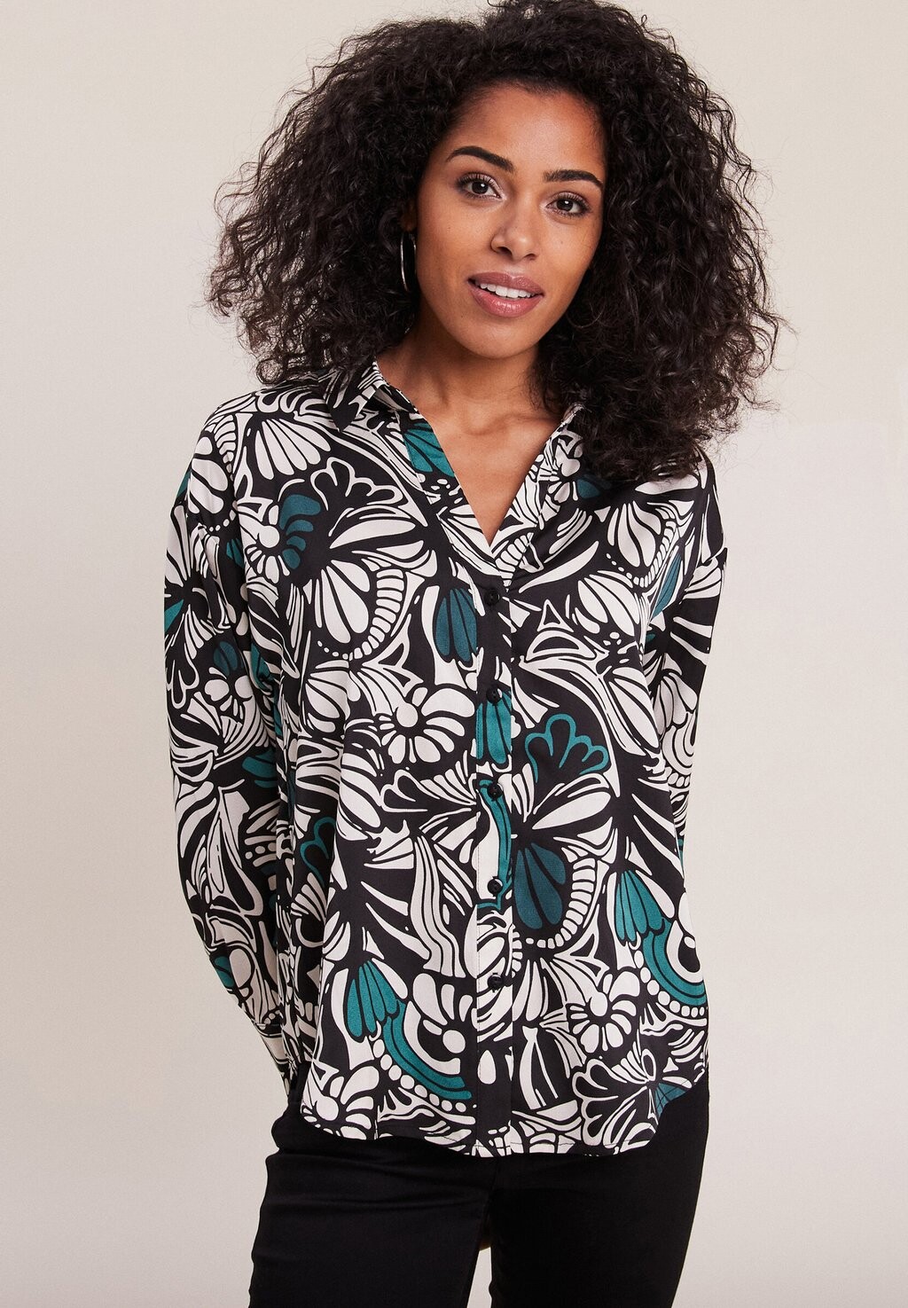 Блузка на пуговицах Breal, темно-зеленый
Блузка на пуговицах Breal, темно-зеленый