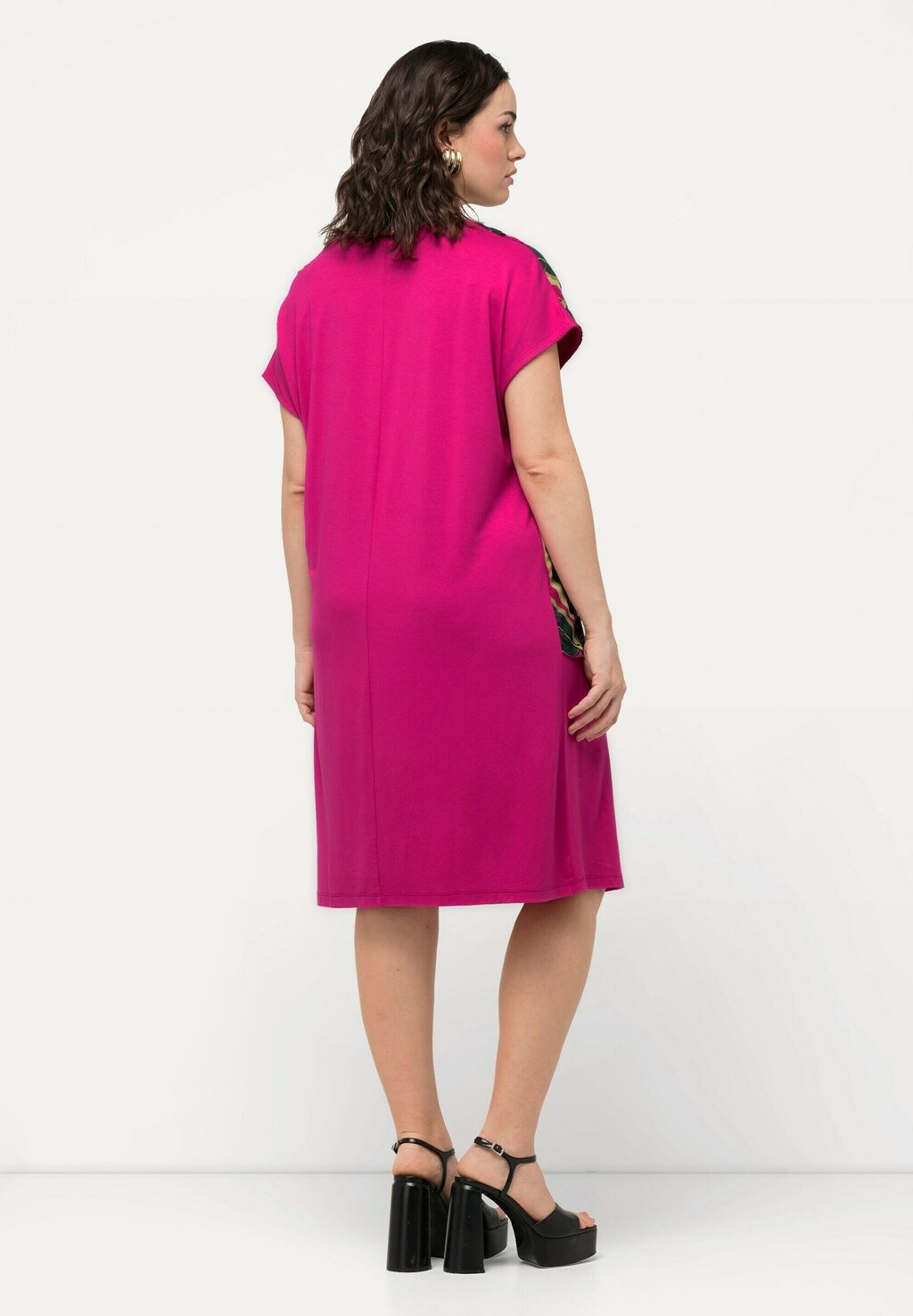 Платье из джерси FLORAL PANEL SLEEVE Ulla Popken, розовый
Платье из джерси FLORAL PANEL SLEEVE Ulla Popken, розовый