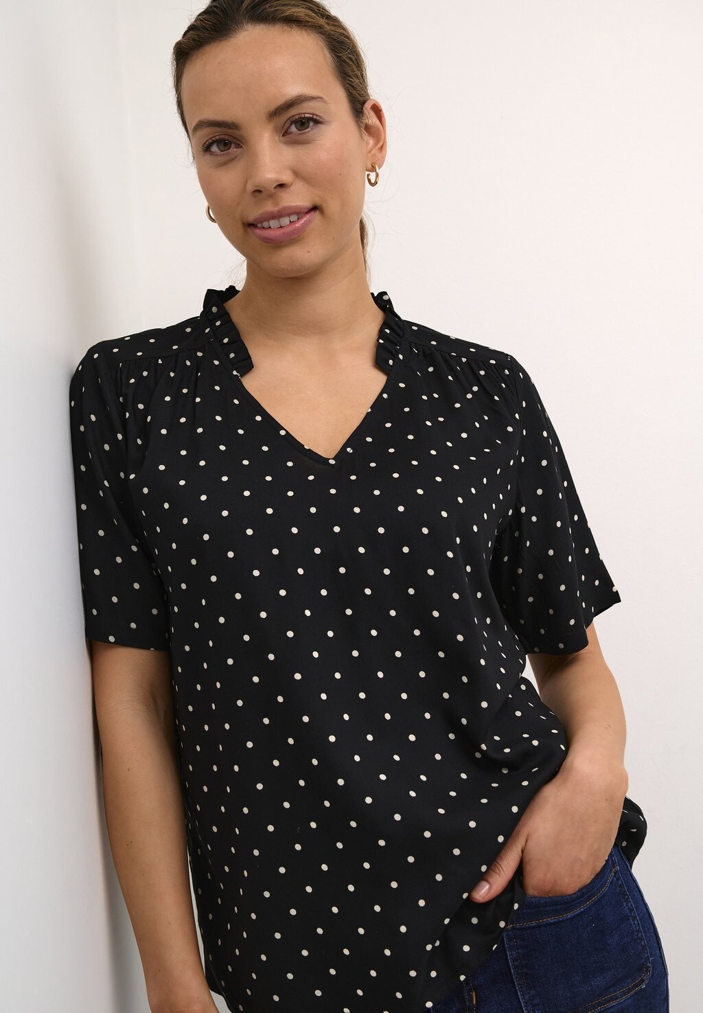 Блуза KATINA PRINTED Kaffe, черный
Блуза KATINA PRINTED Kaffe, черный