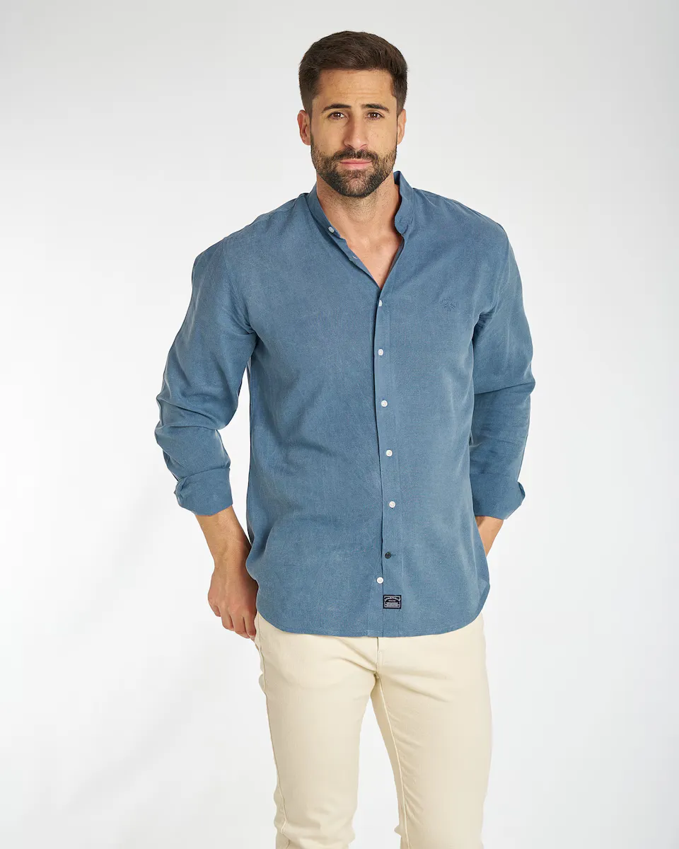 Мужская однотонная льняная рубашка классического кроя темно-синего цвета Spagnolo, темно-синий
Мужская однотонная льняная рубашка классического кроя темно-синего цвета Spagnolo, темно-синий