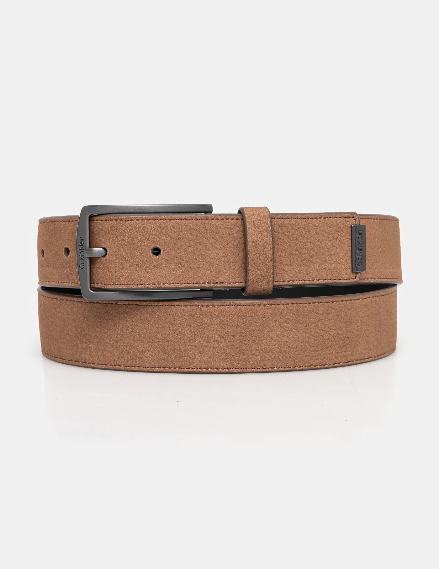 Кожаный ремень Calvin Klein, коричневый
Кожаный ремень Calvin Klein, коричневый