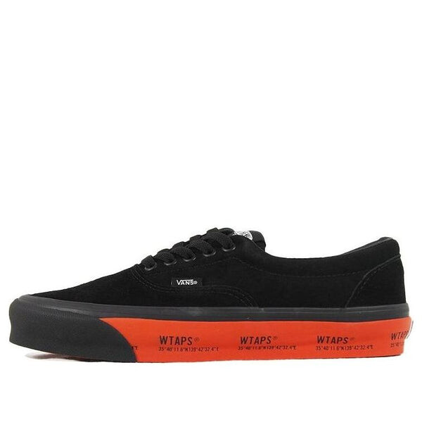 Кроссовки wtaps x og era lx sneakers black Vans, черный
Кроссовки wtaps x og era lx sneakers black Vans, черный