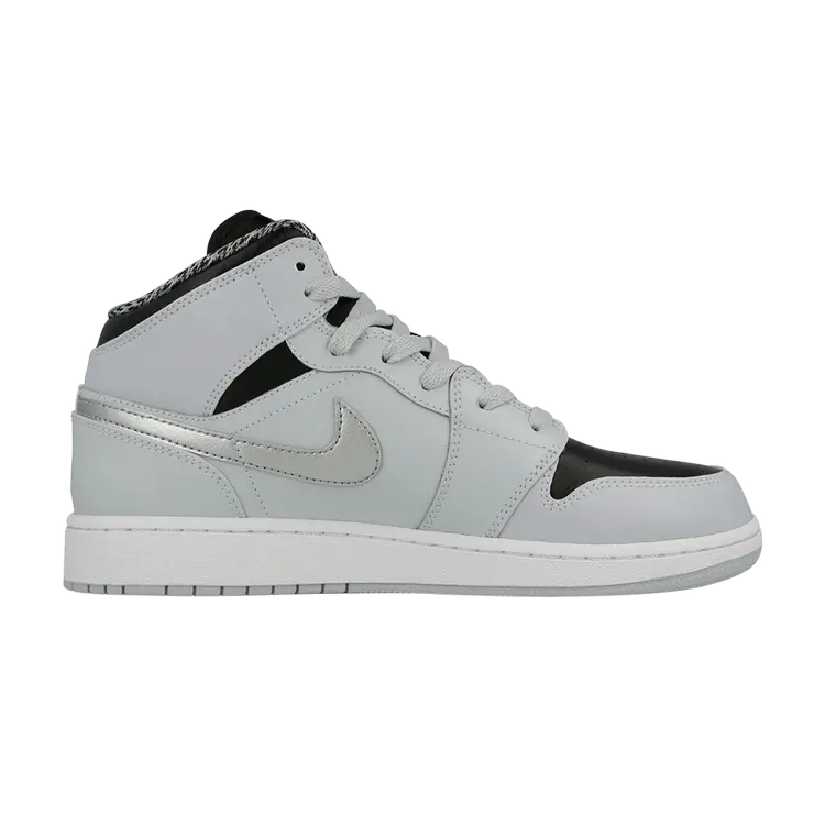 Кроссовки Air Jordan 1 Retro Mid GS 'Pure Platinum', серый
Кроссовки Air Jordan 1 Retro Mid GS 'Pure Platinum', серый
