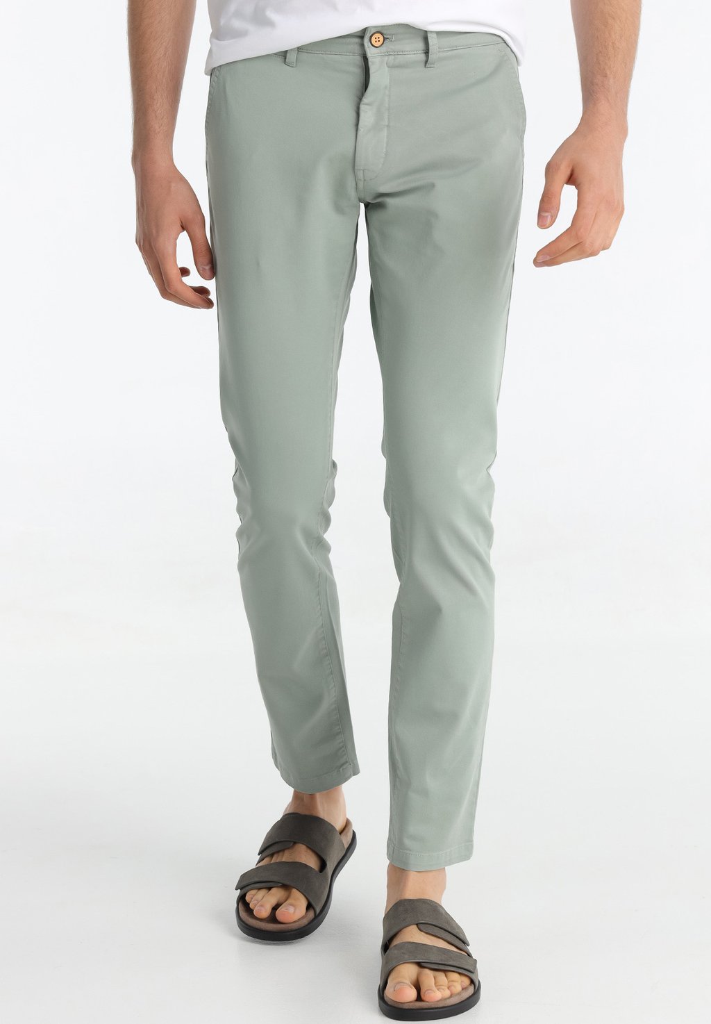 Чиносы SCHMALE PASSFORM - MITTLERE LEIBHÖHE BENDORFF, зеленый
Чиносы SCHMALE PASSFORM - MITTLERE LEIBHÖHE BENDORFF, зеленый