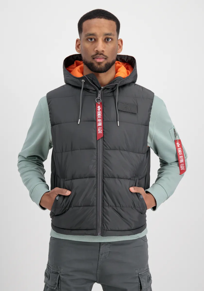Alpha Industries Блузон " Alpha Industries Мужчины - Жилеты с капюшоном Puffer Vest FD", черный
Alpha Industries Блузон " Alpha Industries Мужчины - Жилеты с капюшоном Puffer Vest FD", черный