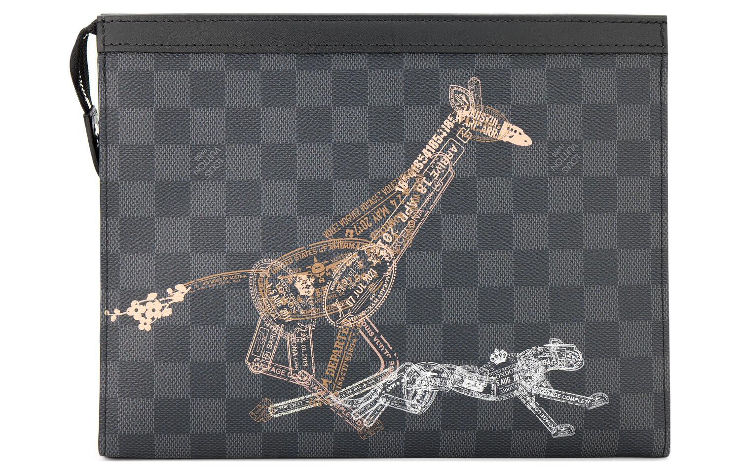 Сумка-конверт Voyage Mm LOUIS VUITTON
Сумка-конверт Voyage Mm LOUIS VUITTON