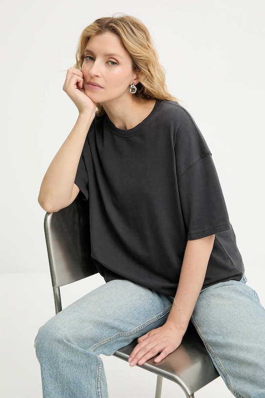 Хлопковая футболка Answear.Lab, серый
Хлопковая футболка Answear.Lab, серый