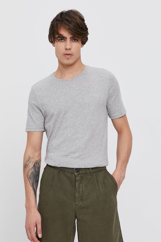 Хлопковая футболка United Colors of Benetton, серый
Хлопковая футболка United Colors of Benetton, серый