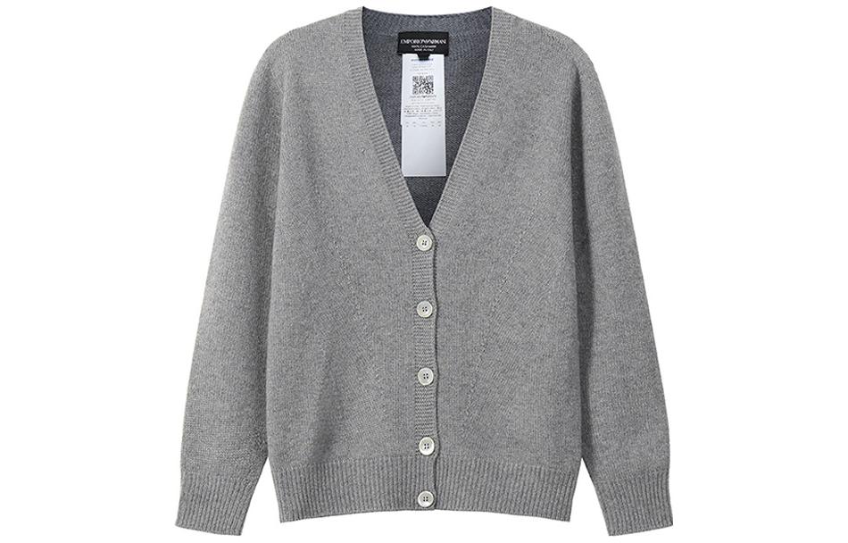 Трикотажная футболка Emporio Armani женская серая
Трикотажная футболка Emporio Armani женская серая