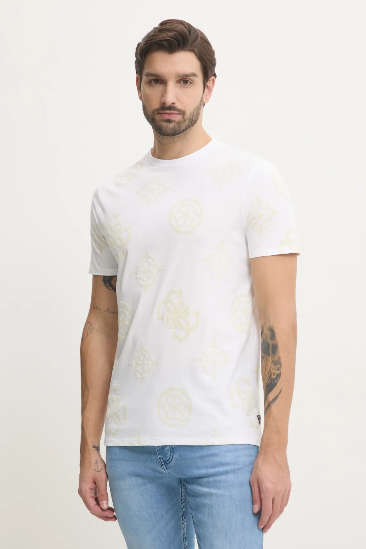 Хлопковая футболка Guess, белый
Хлопковая футболка Guess, белый