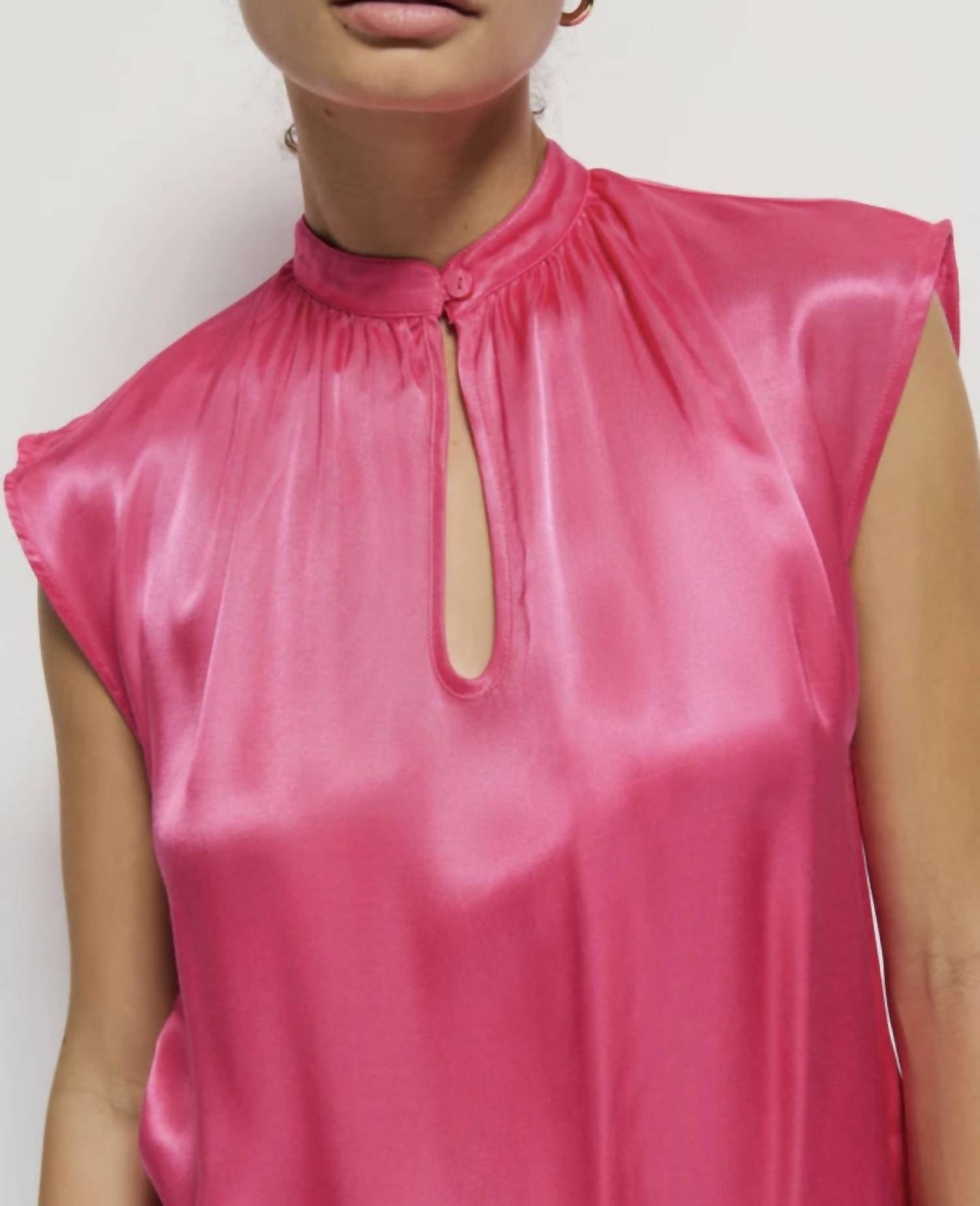 Топ Jeanne в цвете Azalea Pink Nation LTD
Топ Jeanne в цвете Azalea Pink Nation LTD