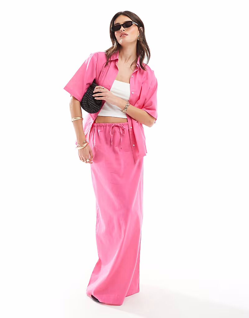 Ярко-розовая льняная пляжная юбка макси Esmee Esmée 
Ярко-розовая льняная пляжная юбка макси Esmee Esmée