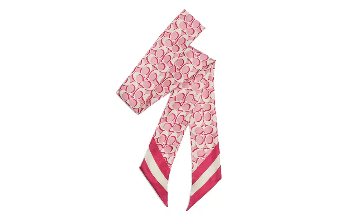 Женский шелковый шарф COACH
Женский шелковый шарф COACH