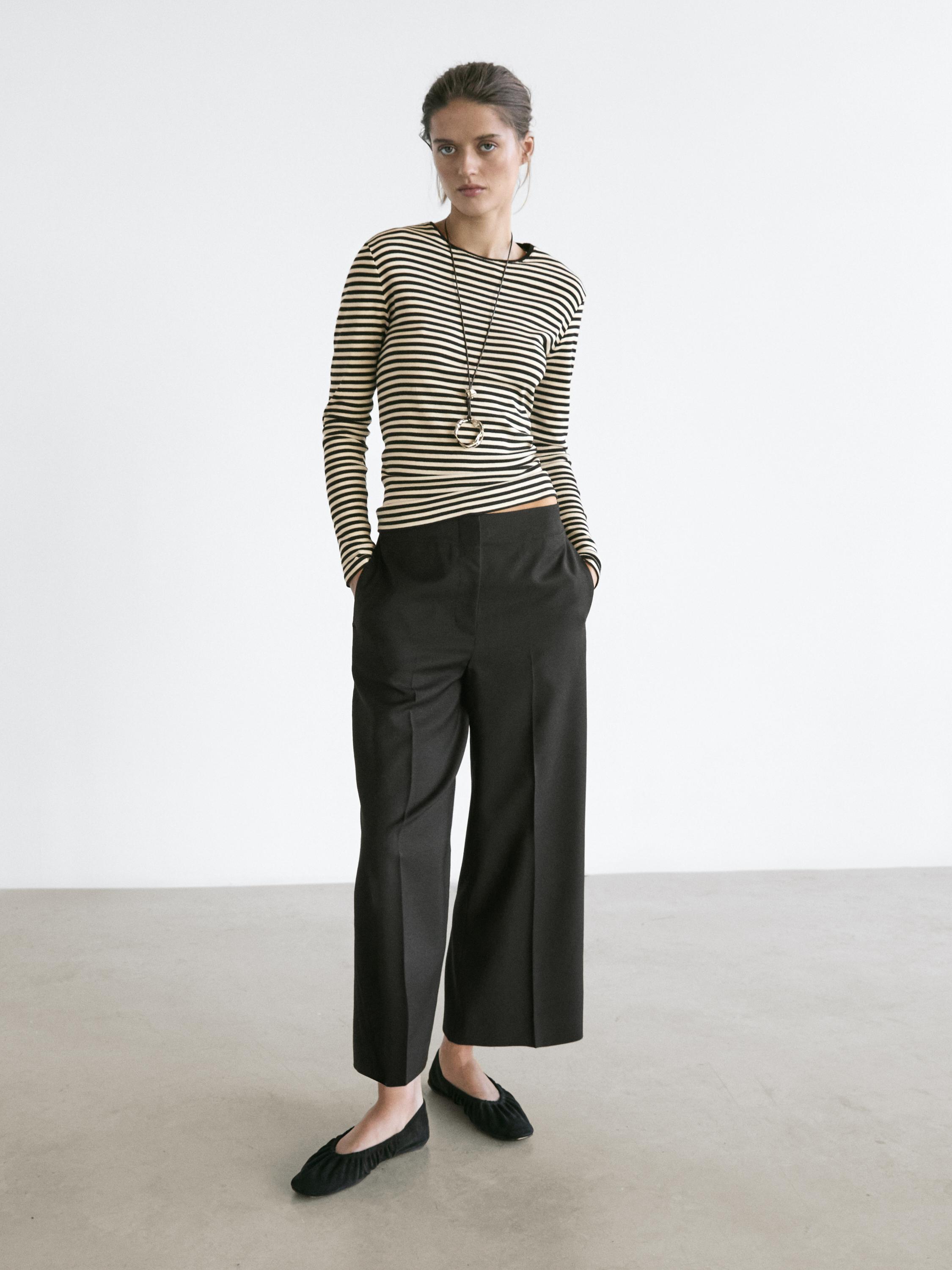 Укороченные брюки с широкими штанинами из эластичной шерсти Massimo Dutti, black
Укороченные брюки с широкими штанинами из эластичной шерсти Massimo Dutti, black