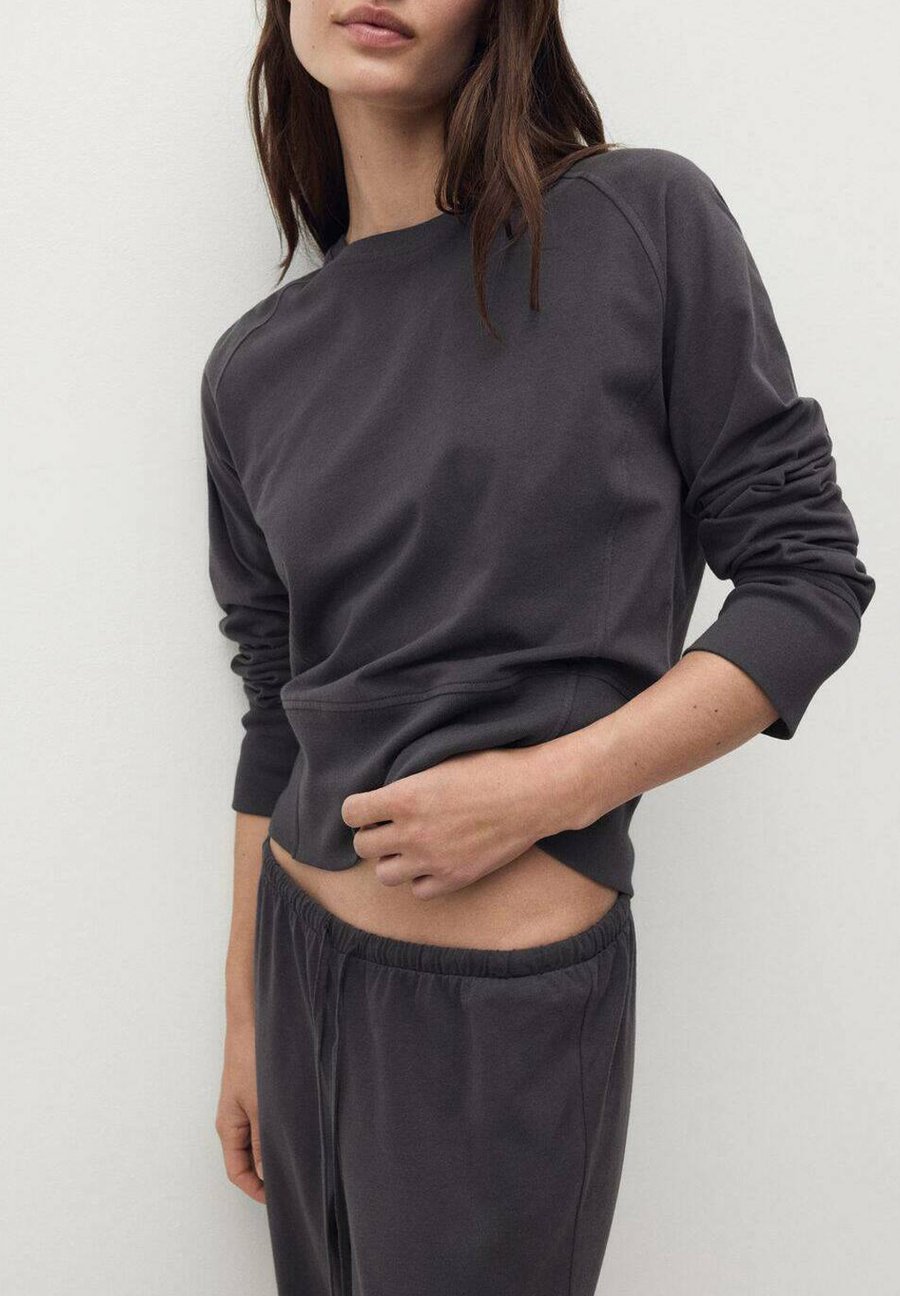 Толстовка Mango Sweatshirt, Anthracite
Толстовка Mango Sweatshirt, Anthracite