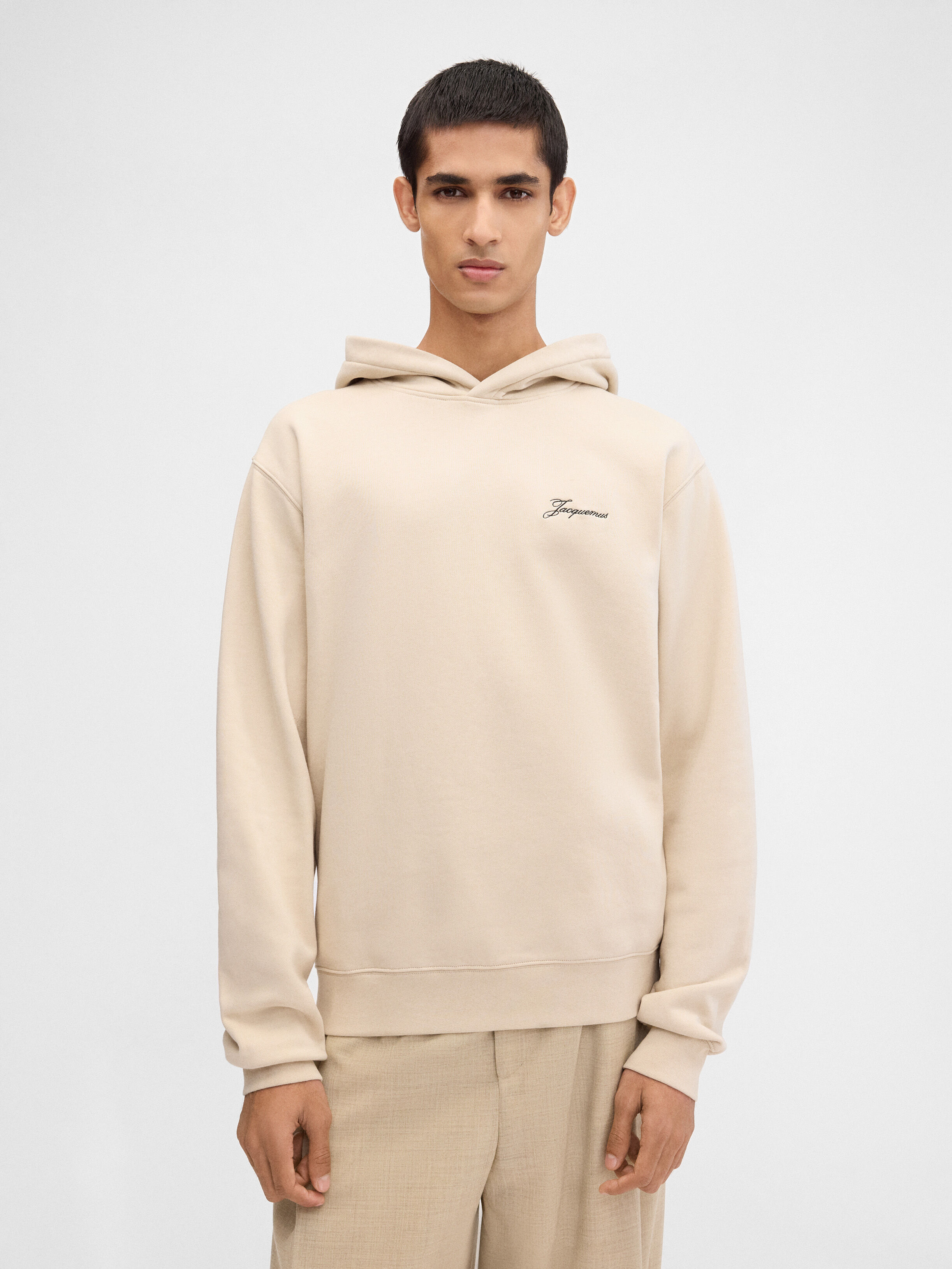 Толстовка с капюшоном и логотипом JACQUEMUS The London hoodie, цвет Print Tea collection
Толстовка с капюшоном и логотипом JACQUEMUS The London hoodie, цвет Print Tea collection