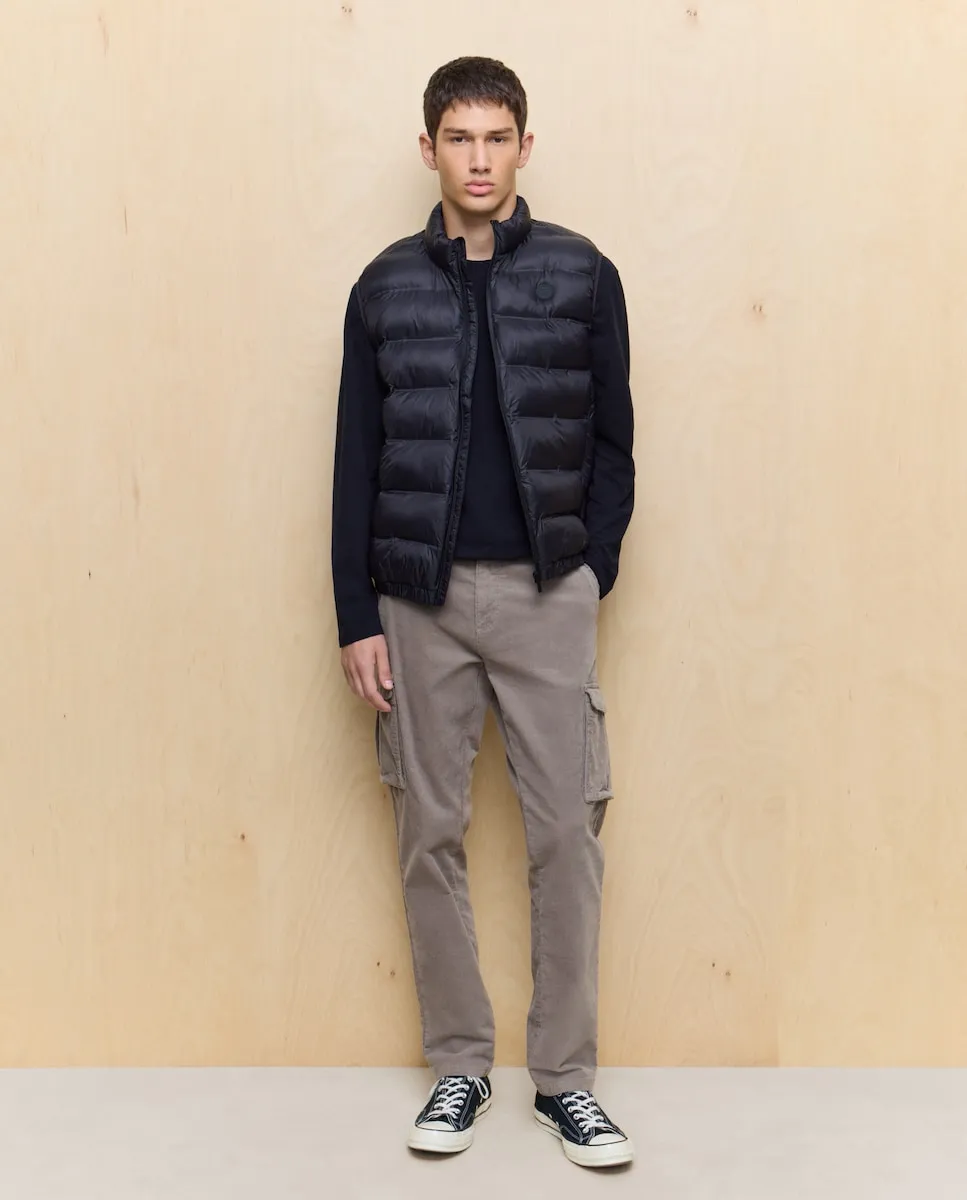 Мужские узкие брюки с множеством карманов из стрейчевый вельвет Easy Wear, песочный
Мужские узкие брюки с множеством карманов из стрейчевый вельвет Easy Wear, песочный