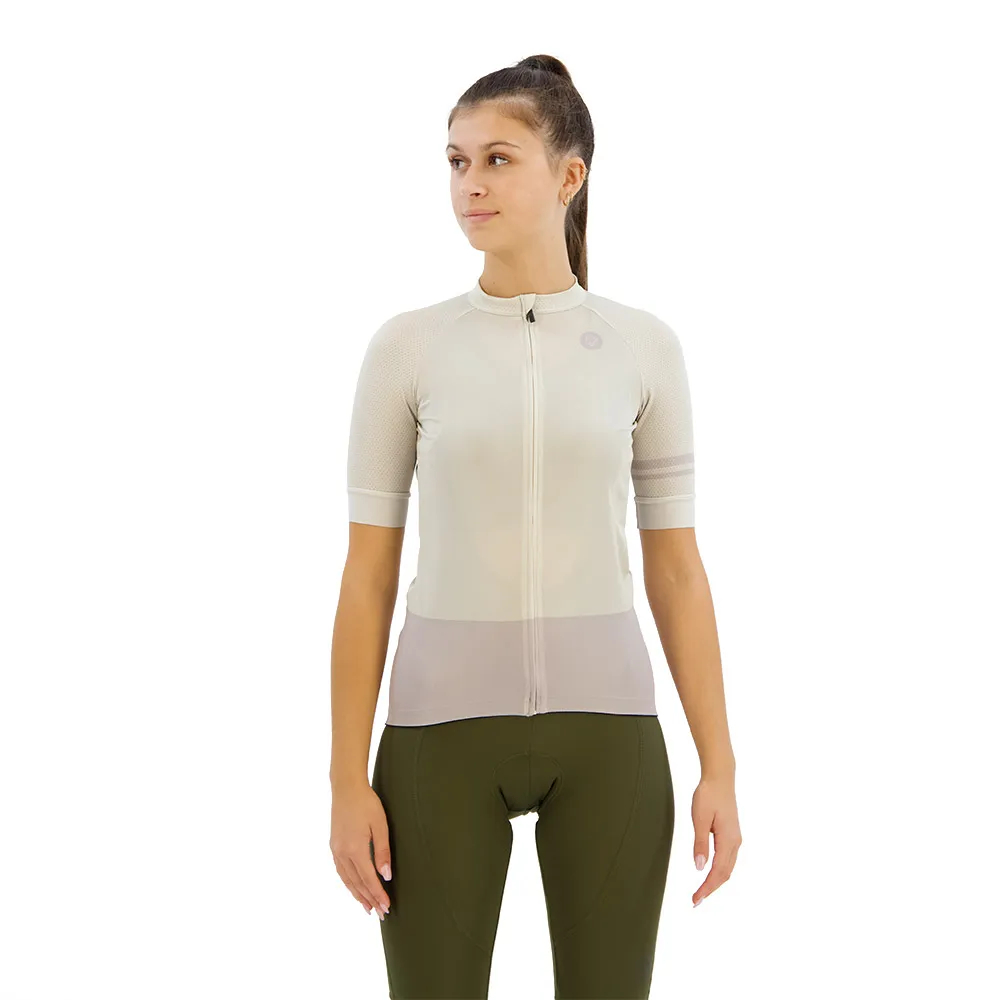 Джерси с коротким рукавом AGU Duo Essential, белый
Джерси с коротким рукавом AGU Duo Essential, белый