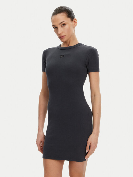 Платье облегающего кроя для повседневной носки J20J225265 Calvin Klein Jeans, серый
Платье облегающего кроя для повседневной носки J20J225265 Calvin Klein Jeans, серый