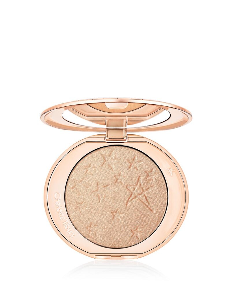 Шарлотта Тилбери – Hollywood Glow Glide Architect – Хайлайтер – Champ Glow Charlotte Tilbury, Champagne glow
Шарлотта Тилбери – Hollywood Glow Glide Architect – Хайлайтер – Champ Glow Charlotte Tilbury, Champagne glow