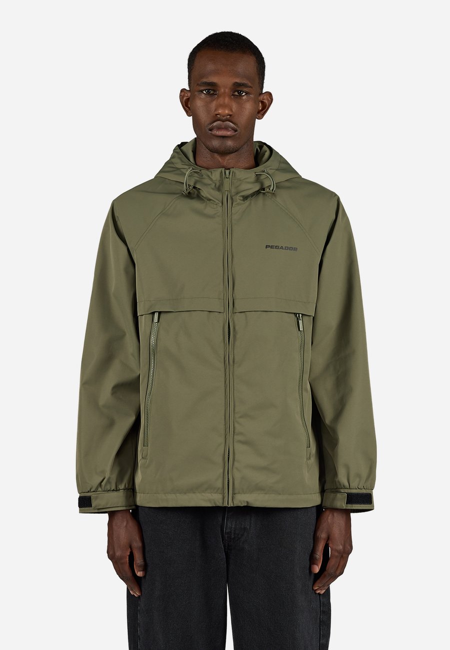 Куртка Pegador MASON HOODED, Mud Olive/Olive
Куртка Pegador MASON HOODED, Mud Olive/Olive
