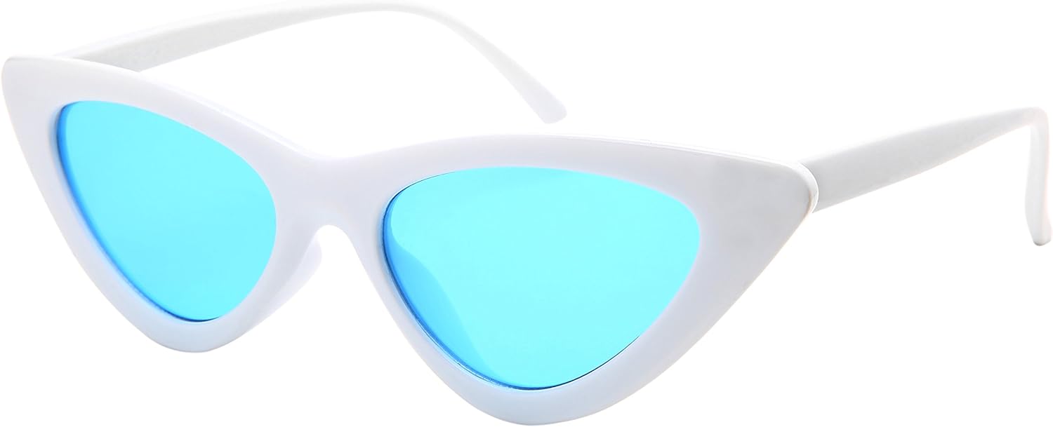 Солнцезащитные очки Edge-I-Wear женские в стиле ретро, с преувеличенными линзами в форме «кошачьих глаз», пластиковые, с тонированными линзами, артикул 34132-CR-2(WHT.bu) EDGEIWEAR
Солнцезащитные очки Edge-I-Wear женские в стиле ретро, с преувеличенными линзами в форме «кошачьих глаз», пластиковые, с тонированными линзами, артикул 34132-CR-2(WHT.bu) EDGEIWEAR