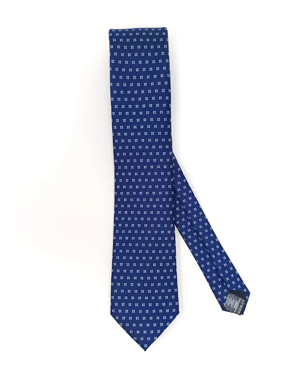 Галстук из натурального шелка и полиэстера синего цвета Pertegaz, темно-синий
Галстук из натурального шелка и полиэстера синего цвета Pertegaz, темно-синий