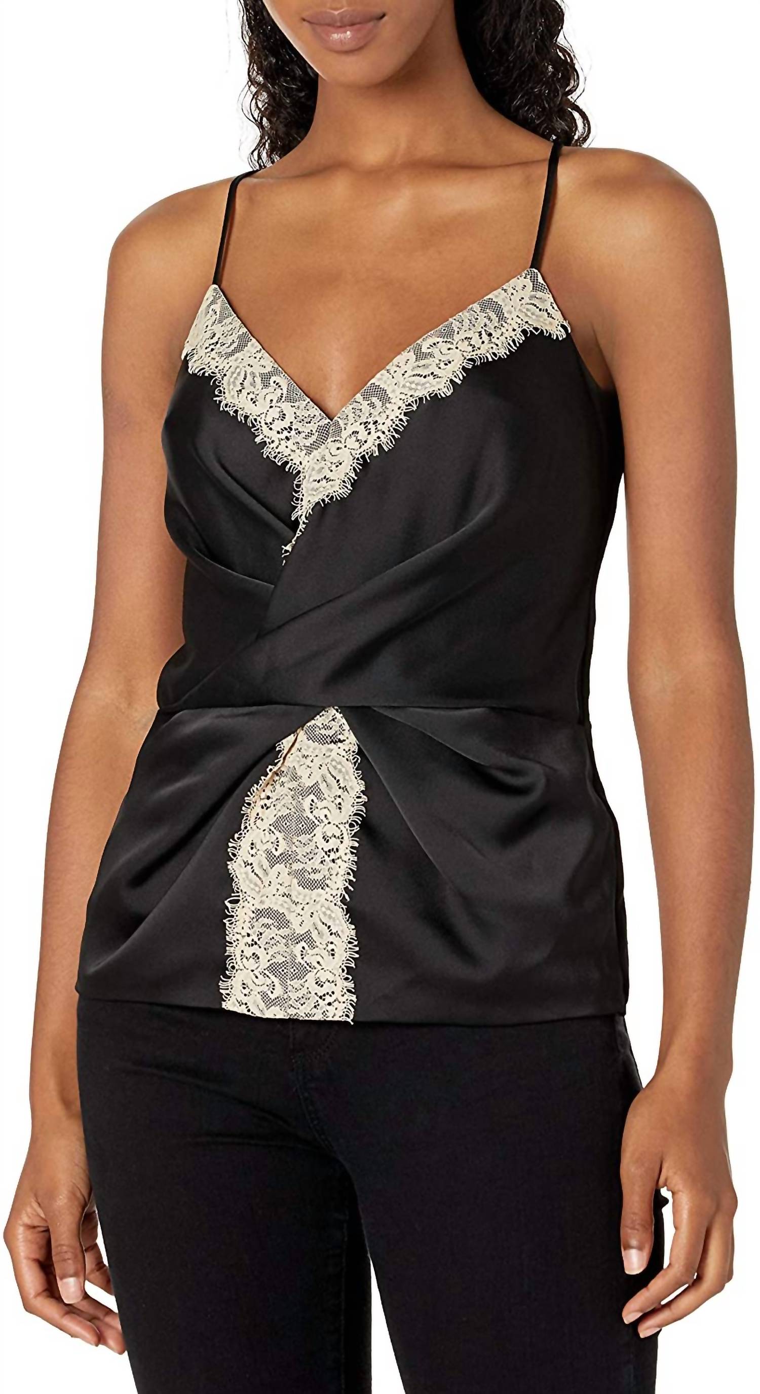 Топы Agnes в черном/натуральном цвете Bailey 44
Топы Agnes в черном/натуральном цвете Bailey 44