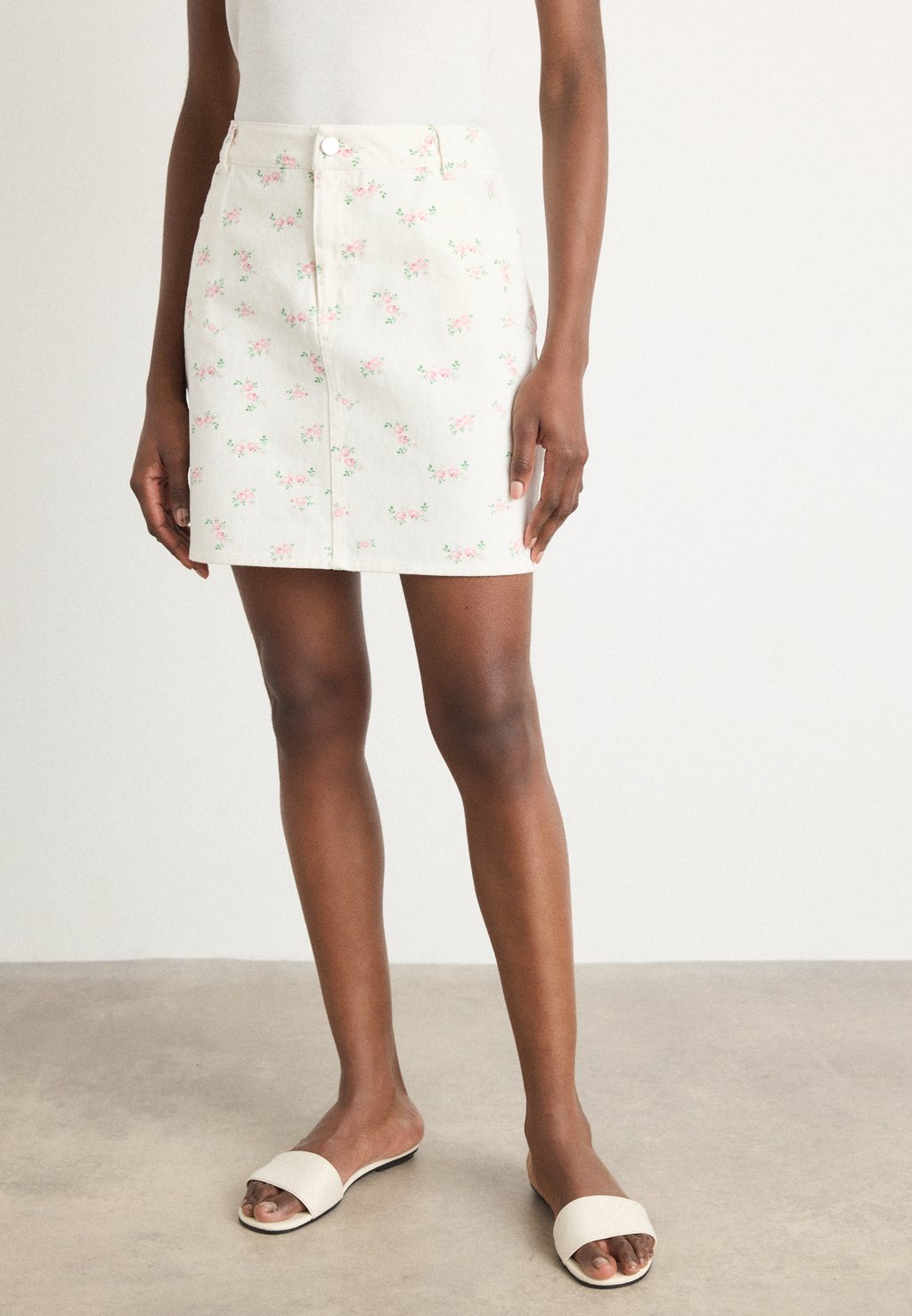 Джинсовая юбка SKIRT Cras, белый
Джинсовая юбка SKIRT Cras, белый