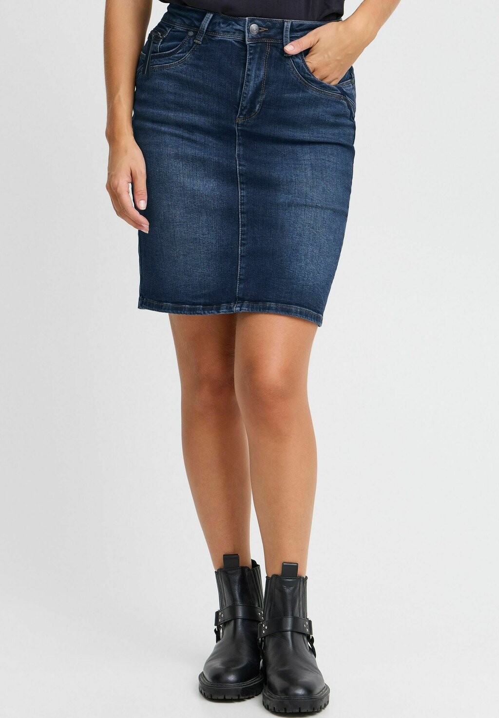 Юбка-карандаш PZKAROLINA HW PULZ, синий
Юбка-карандаш PZKAROLINA HW PULZ, синий