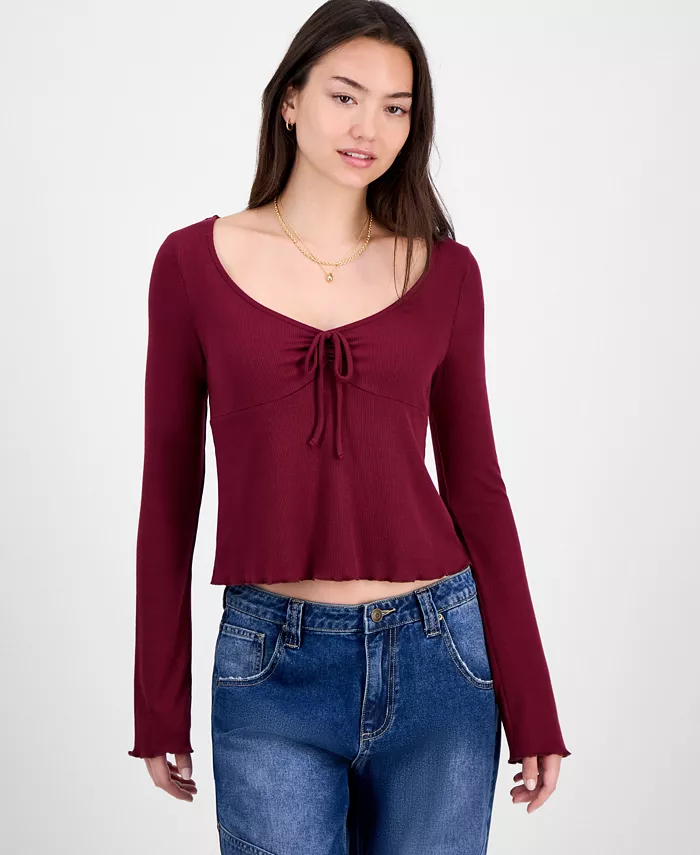 Молодежная однотонная трикотажная кофта с V-образным вырезом и длинными рукавами Self Esteem, красный
Молодежная однотонная трикотажная кофта с V-образным вырезом и длинными рукавами Self Esteem, красный