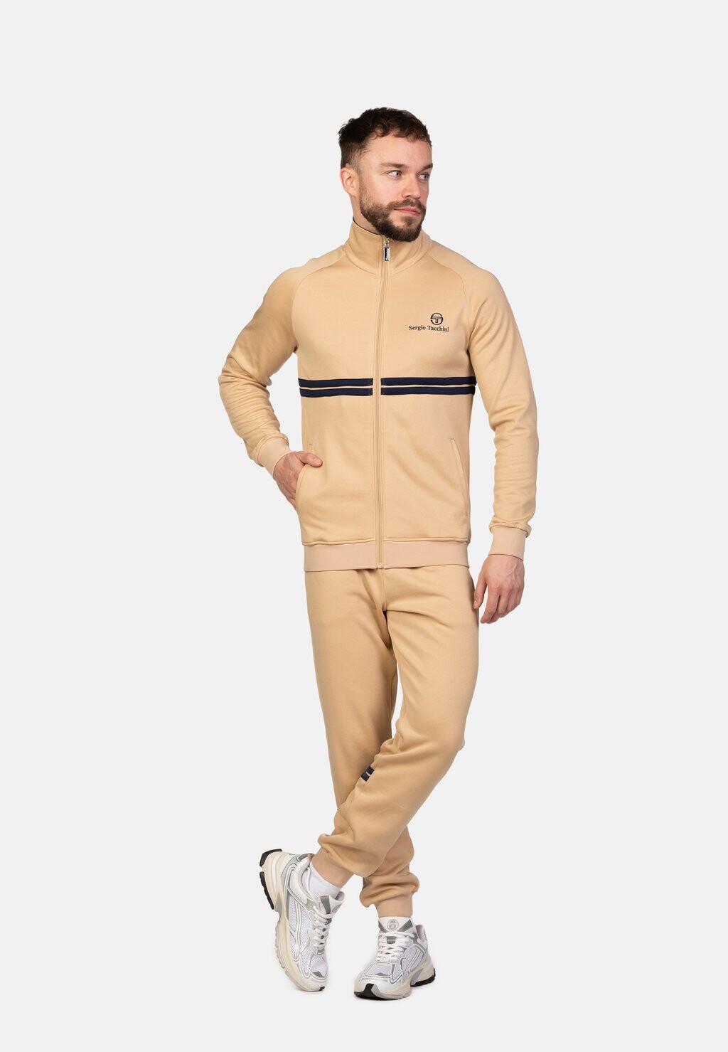 Тренировочная куртка NEW DALLAS Sergio Tacchini, коричневый
Тренировочная куртка NEW DALLAS Sergio Tacchini, коричневый