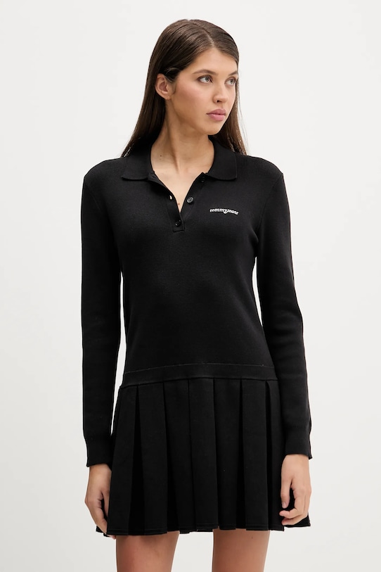 Платье Tommy Jeans, черный
Платье Tommy Jeans, черный