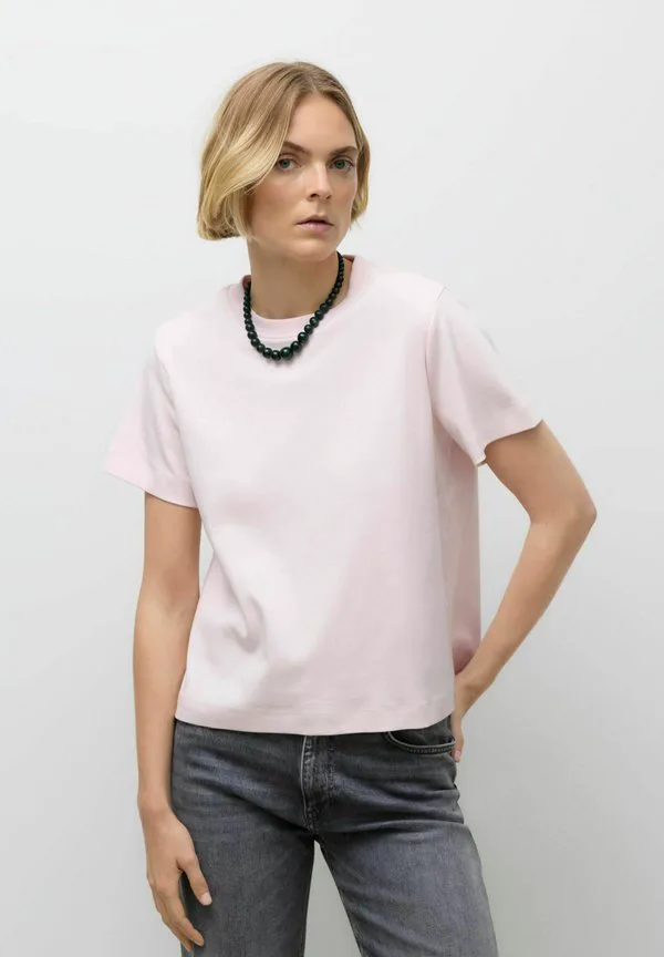 Футболка awnaima с вырезом горловины, базовая модель. Vero Moda, Primrose Pink, Розовый, Футболка awnaima с вырезом горловины, базовая модель. Vero Moda, Primrose Pink
Футболка awnaima с вырезом горловины, базовая модель. Vero Moda, Primrose Pink, Розовый, Футболка awnaima с вырезом горловины, базовая модель. Vero Moda, Primrose Pink