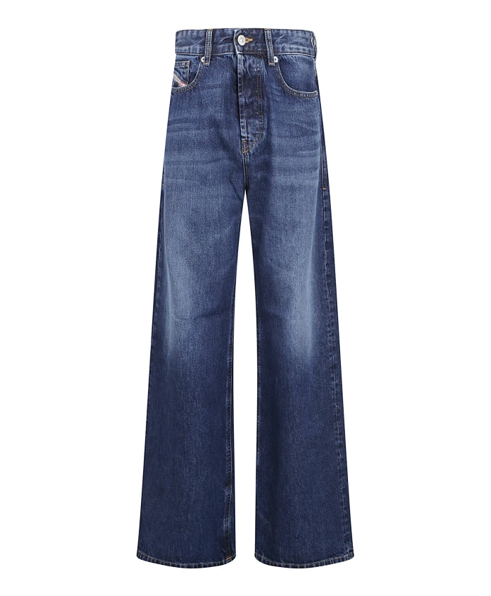 Джинсы для женщин, осень-зима 2025 Diesel, синий
Джинсы для женщин, осень-зима 2025 Diesel, синий