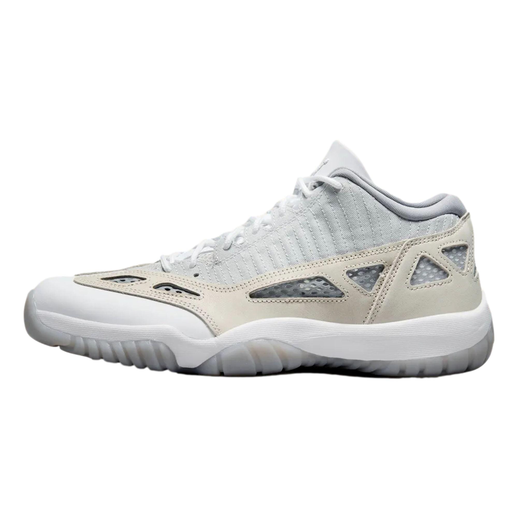 Мужские кроссовки Nike Air Jordan 11 Retro Low IE Light Orewood Burn/Neutral Grey 919712-102
Мужские кроссовки Nike Air Jordan 11 Retro Low IE Light Orewood Burn/Neutral Grey 919712-102