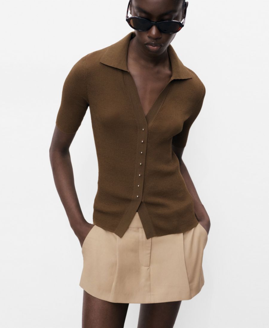 Женский ребристый свитер с воротником-поло MANGO, Chocolate
Женский ребристый свитер с воротником-поло MANGO, Chocolate