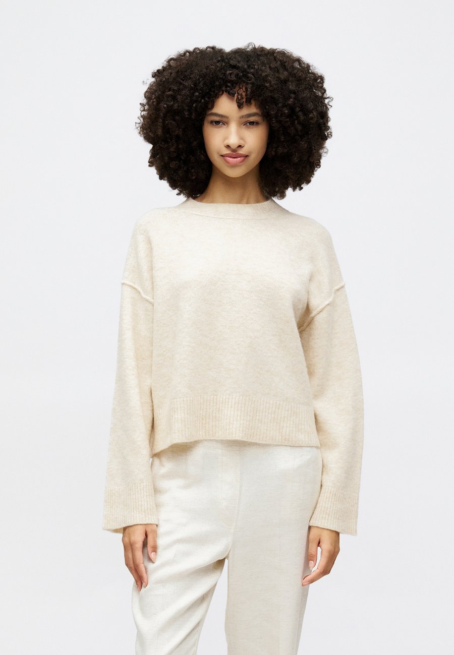 Джемпер DAY Birger et Mikkelsen NOELLE COZY DAYS, Humus Melange/Beige
Джемпер DAY Birger et Mikkelsen NOELLE COZY DAYS, Humus Melange/Beige