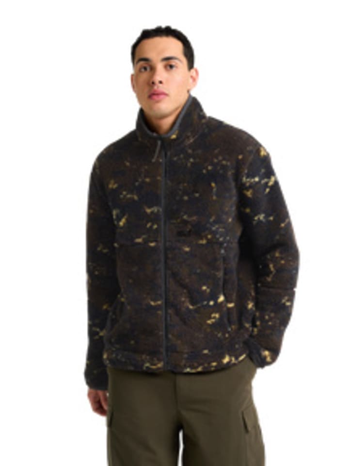 Демисезонная куртка Jack Wolfskin
Демисезонная куртка Jack Wolfskin