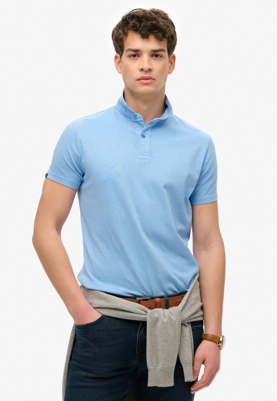 Поло Superdry & Co ESSENTIAL, Bluebell/Light Blue, Синий, Поло Superdry & Co ESSENTIAL, Bluebell/Light Blue
Поло Superdry & Co ESSENTIAL, Bluebell/Light Blue, Синий, Поло Superdry & Co ESSENTIAL, Bluebell/Light Blue