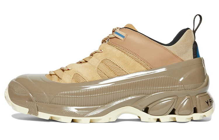 Мужская обувь Burberry Arthur Lifestyle
Мужская обувь Burberry Arthur Lifestyle