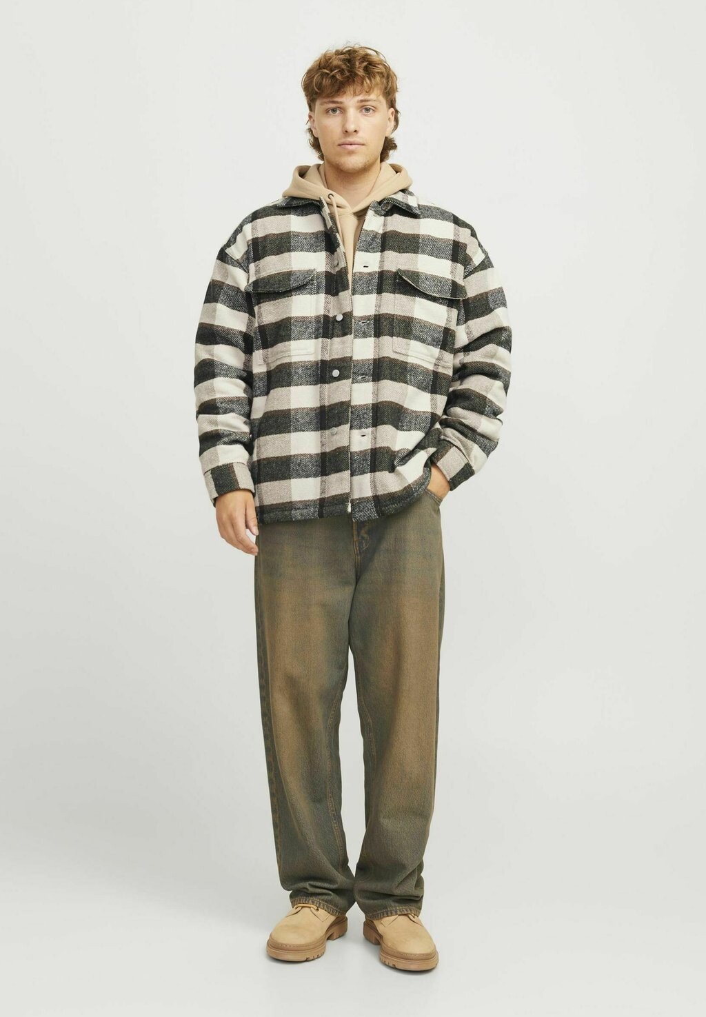 Летняя куртка Jack & Jones, бежевый
Летняя куртка Jack & Jones, бежевый