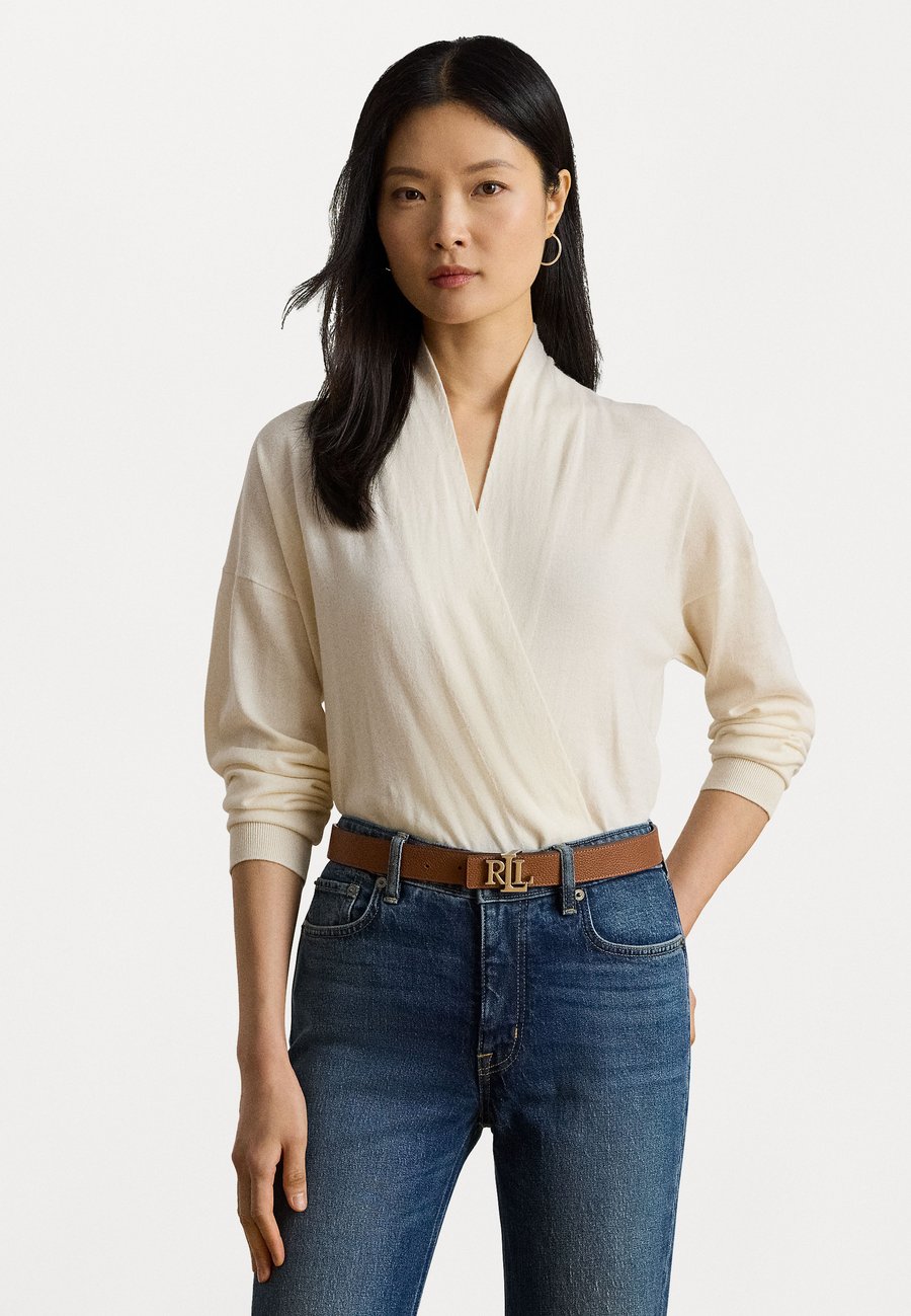 Джемпер Lauren Ralph Lauren COTTON-MODAL SURPLICE SWEATER, Mascarpone Cream/Off-White
Джемпер Lauren Ralph Lauren COTTON-MODAL SURPLICE SWEATER, Mascarpone Cream/Off-White