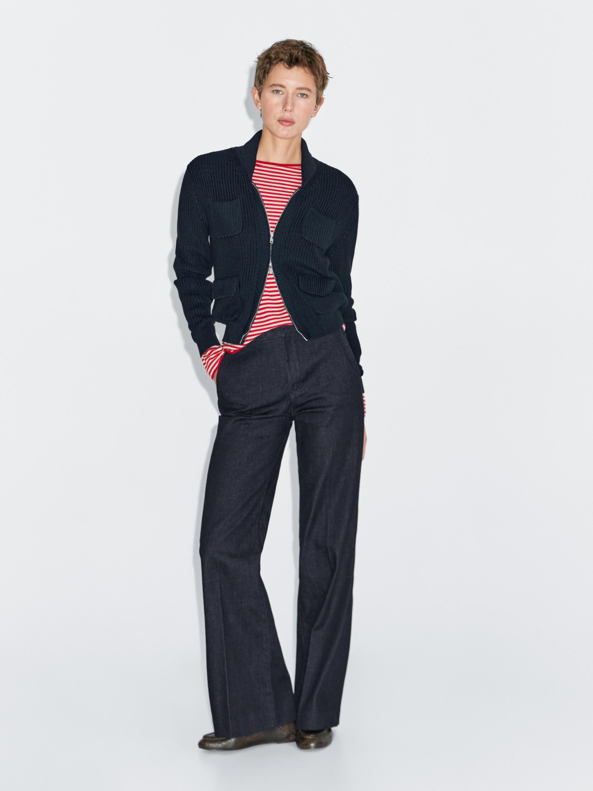 Расклешенные джинсы с высокой талией Massimo Dutti, темно-синий
Расклешенные джинсы с высокой талией Massimo Dutti, темно-синий