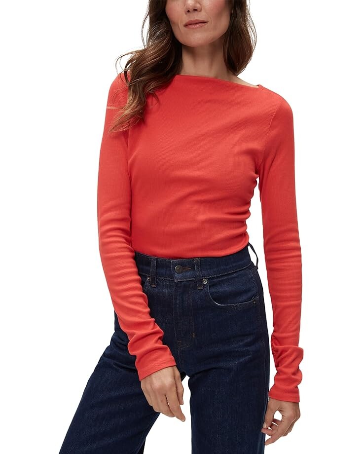 Футболка Michael Stars Clarke Knife Neck Ruched Tee, цвет Cherry
Футболка Michael Stars Clarke Knife Neck Ruched Tee, цвет Cherry